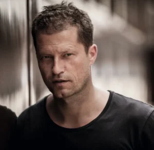 Til Schweiger News Info – Aktuelle Informationen, Karriere, Kontroversen und Zukunft des deutschen Filmstars 2026